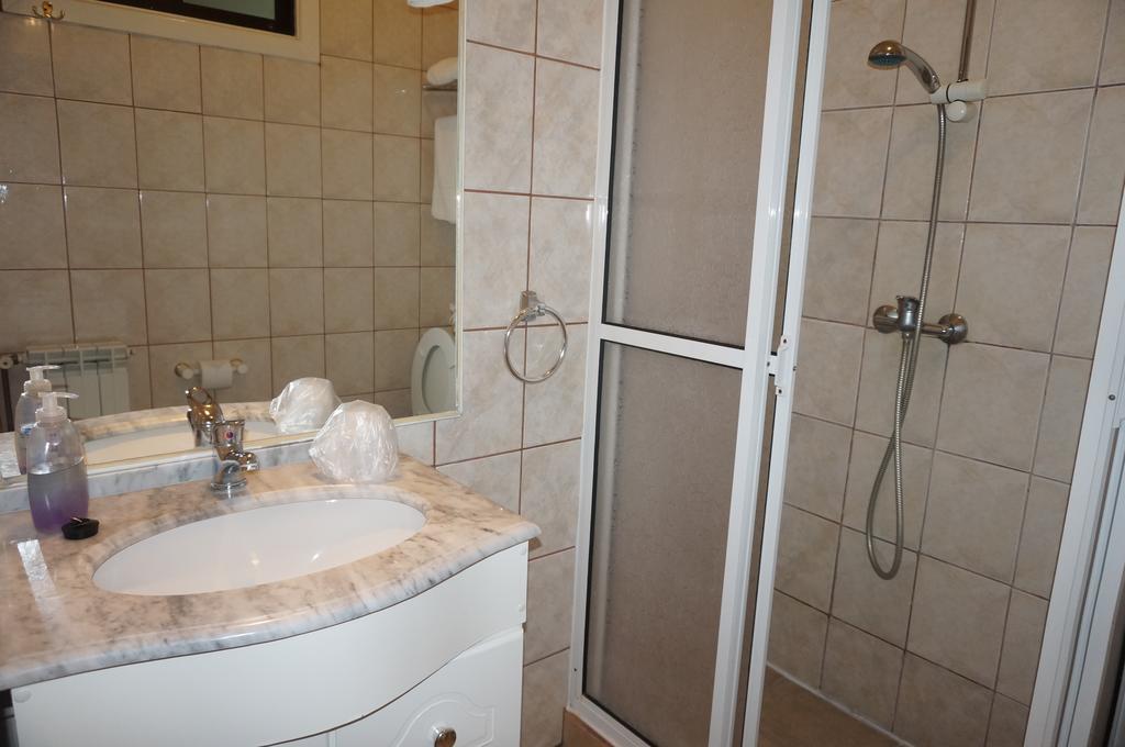 פואנטה ארנס Hostal Ovejero מראה חיצוני תמונה
