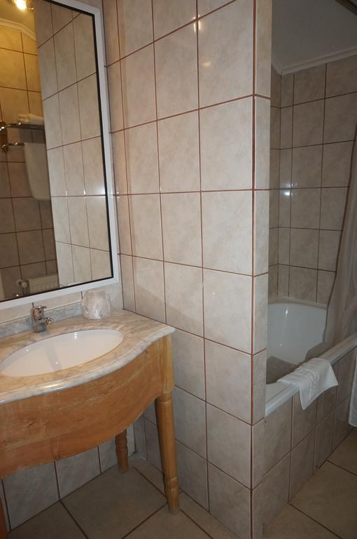 פואנטה ארנס Hostal Ovejero מראה חיצוני תמונה