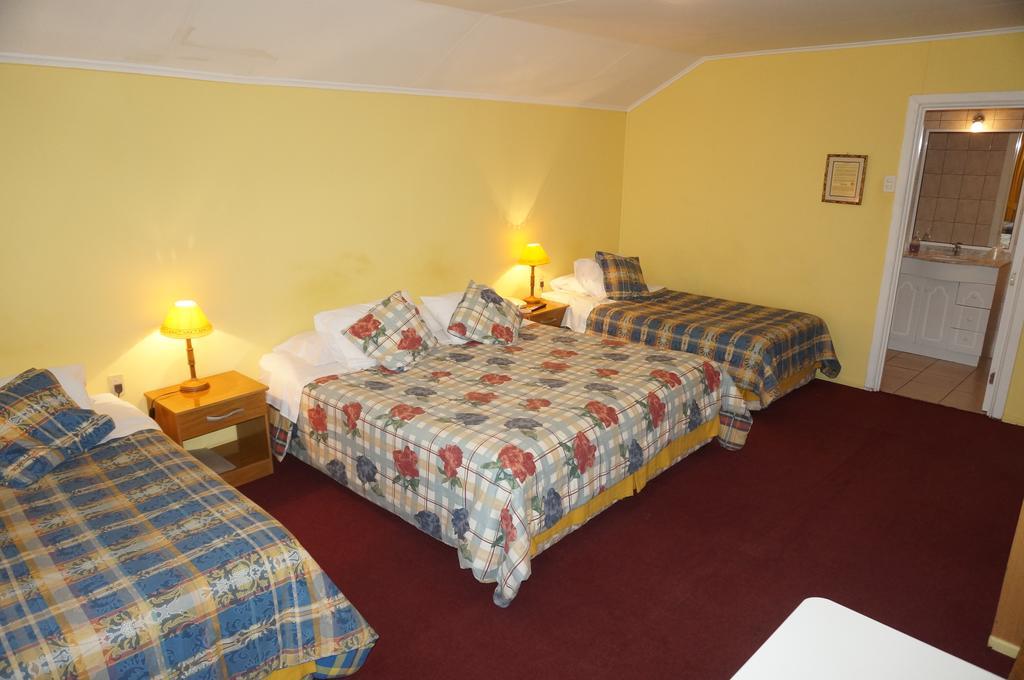 פואנטה ארנס Hostal Ovejero מראה חיצוני תמונה