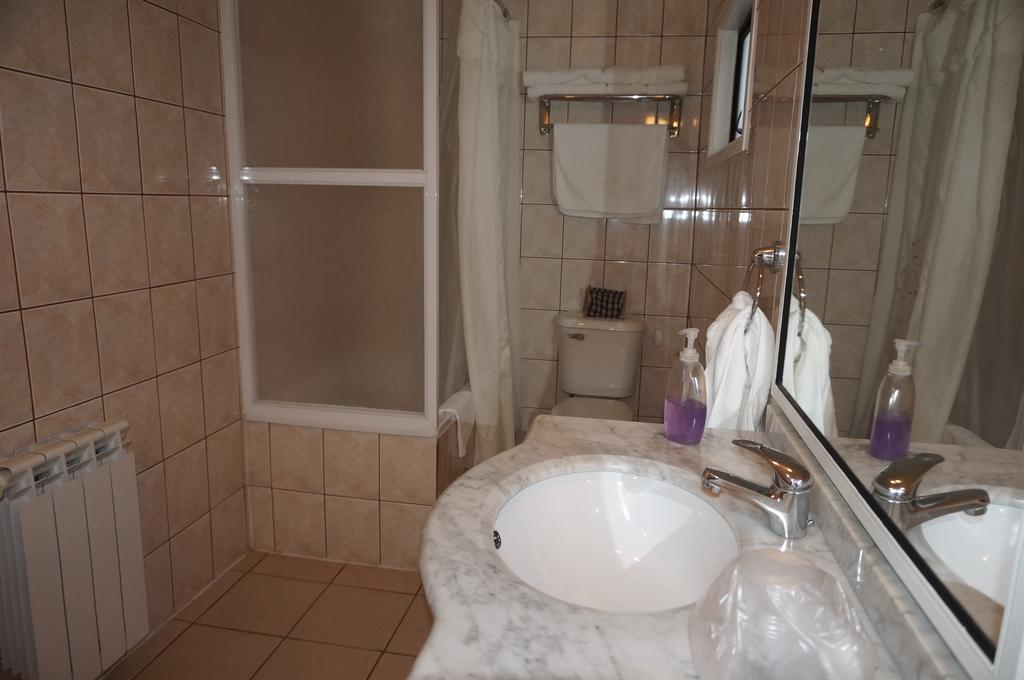 פואנטה ארנס Hostal Ovejero מראה חיצוני תמונה